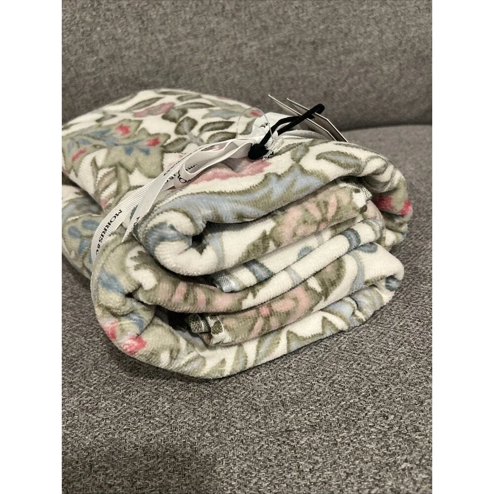 2 Morris & Co. Wilhelmina Floral Velour HAND Towels Botanical Green Pink New